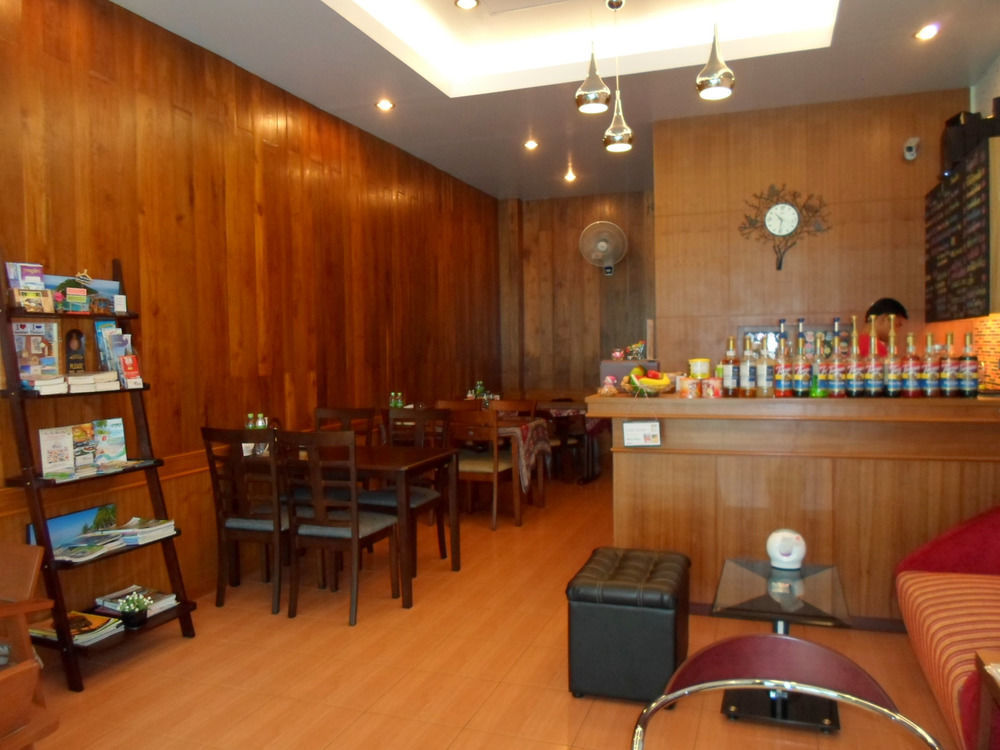 Myplace@Surat Hotel Сураттхани Экстерьер фото