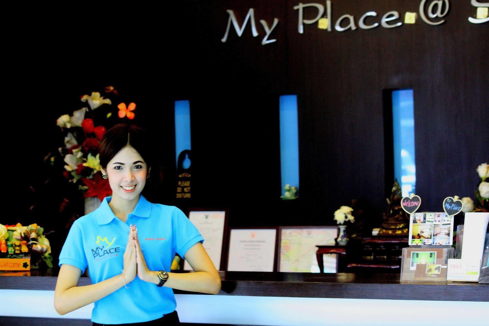 Myplace@Surat Hotel Сураттхани Экстерьер фото