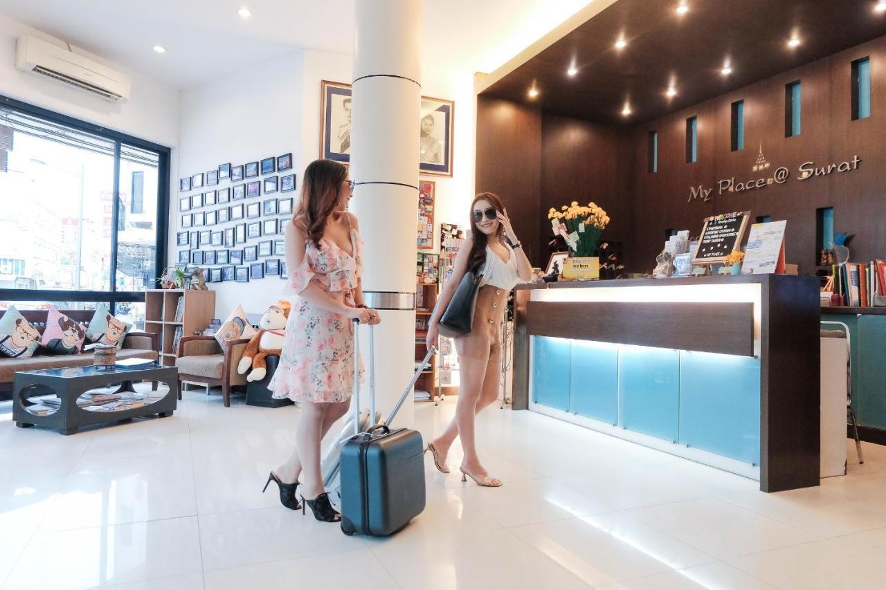Myplace@Surat Hotel Сураттхани Экстерьер фото